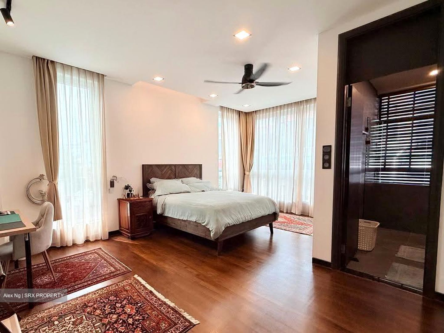 Pasir Ris Road (D18), Semi-Detached #631102581